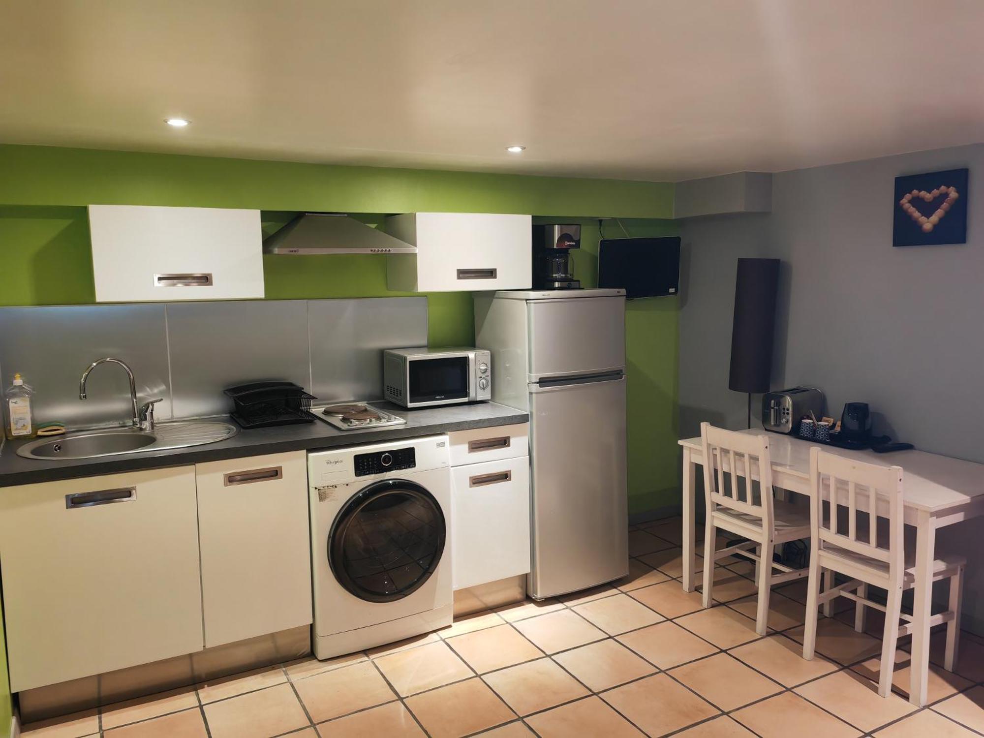 Les Lavandes La Ciotat Bagian luar foto