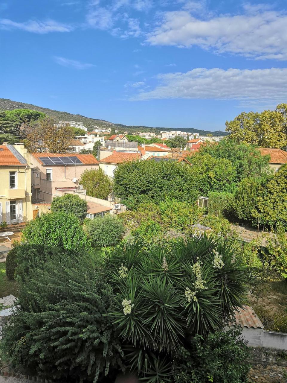 Les Lavandes La Ciotat Bagian luar foto