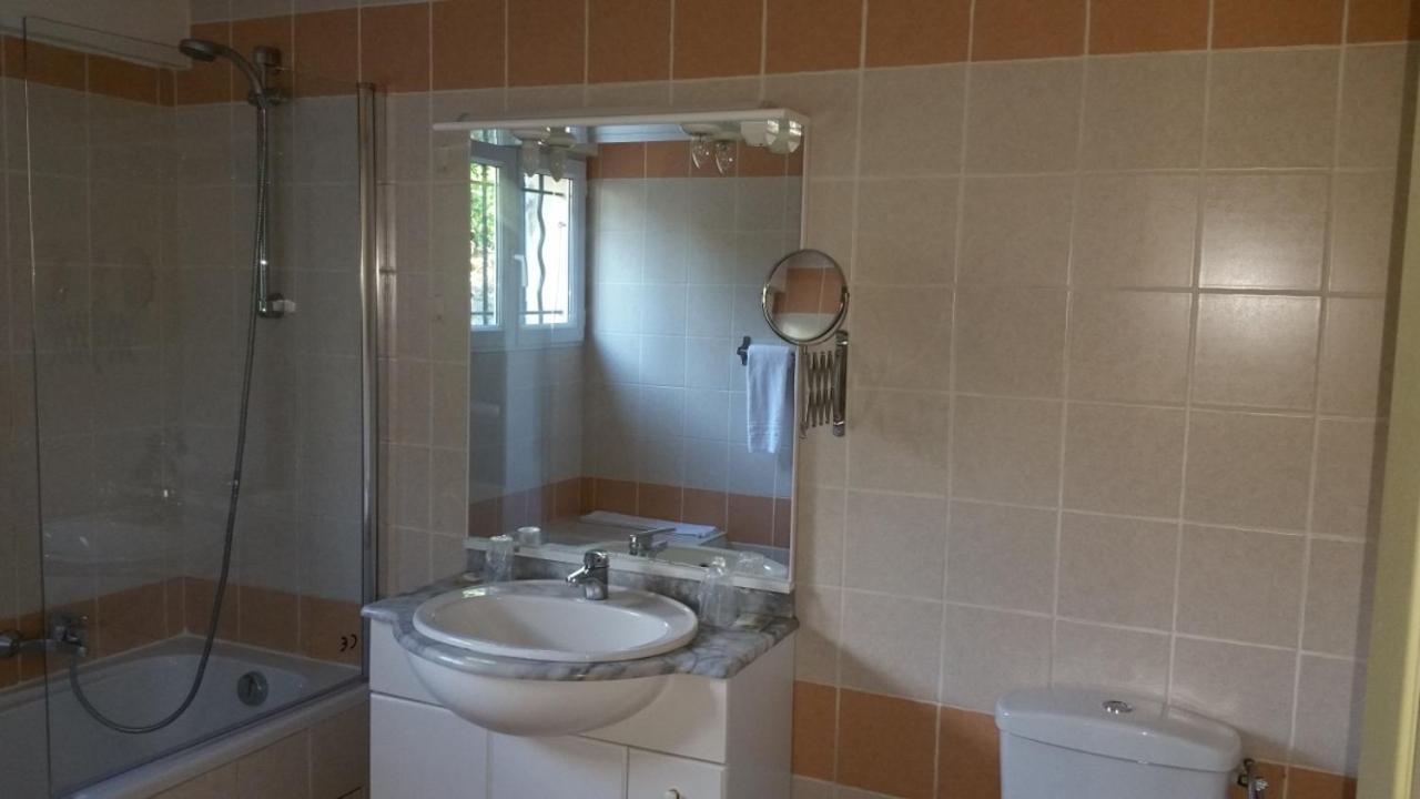 Les Lavandes La Ciotat Bagian luar foto